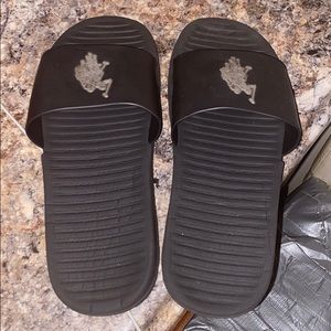 I can not fit these no more